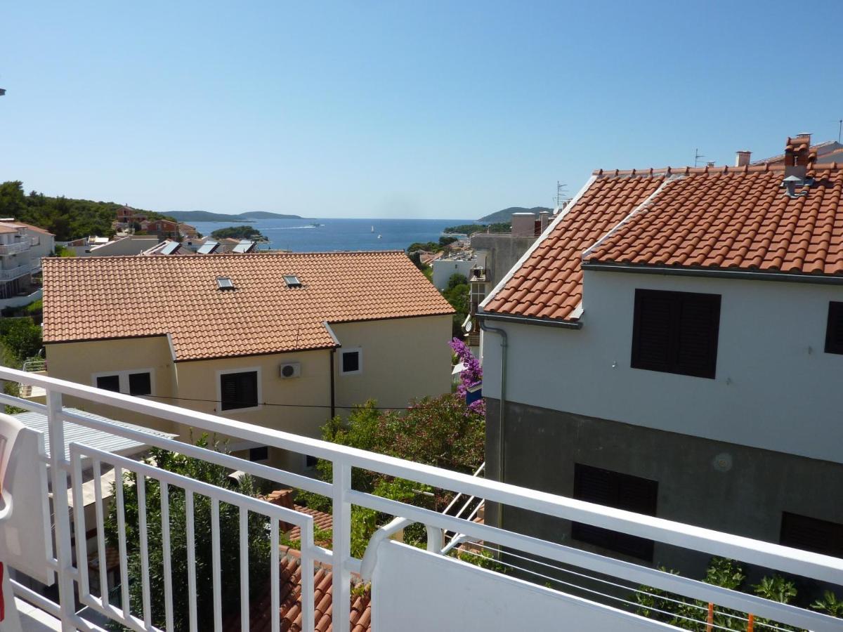 Apartments And Rooms With Parking Space Hvar - 15378 Hvar Town Extérieur photo