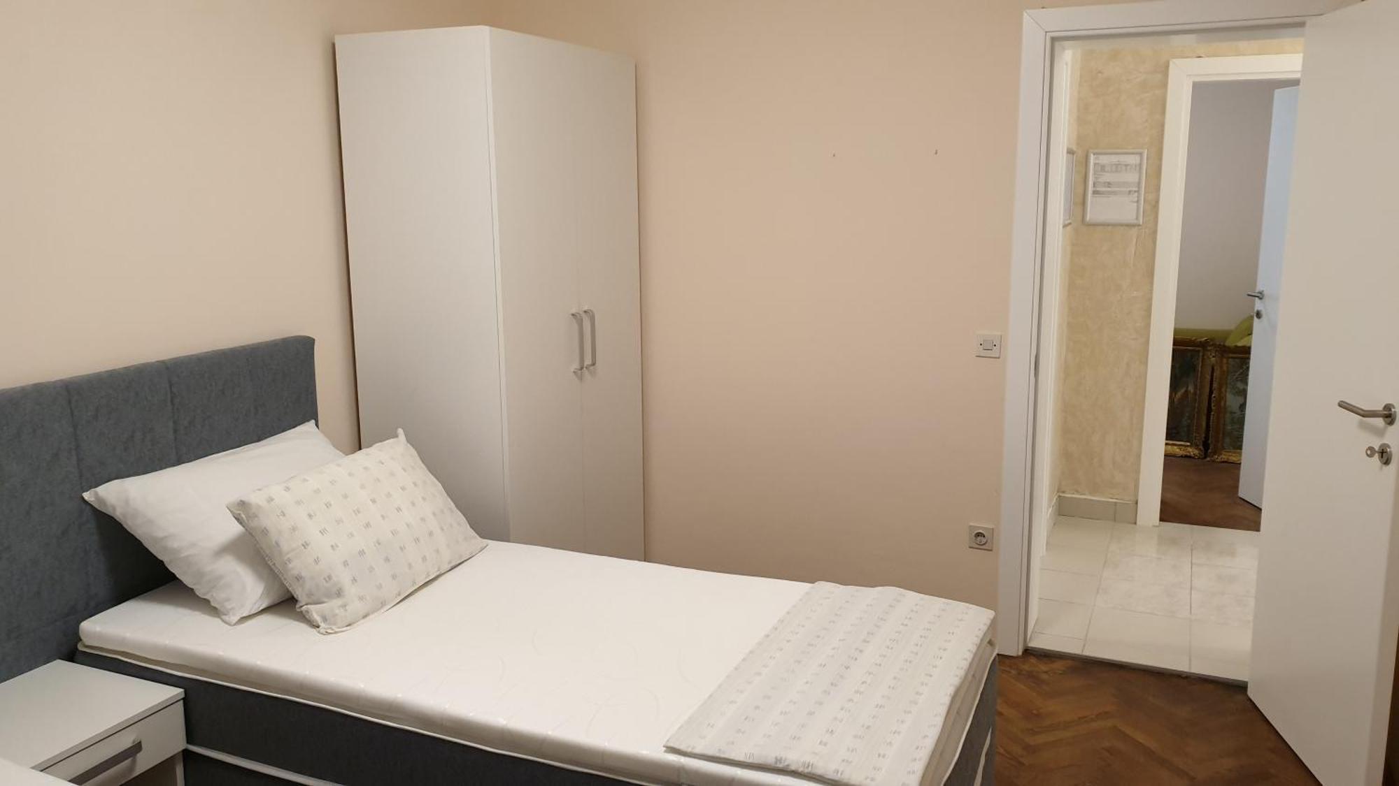 Apartments And Rooms With Parking Space Hvar - 15378 Hvar Town Chambre photo