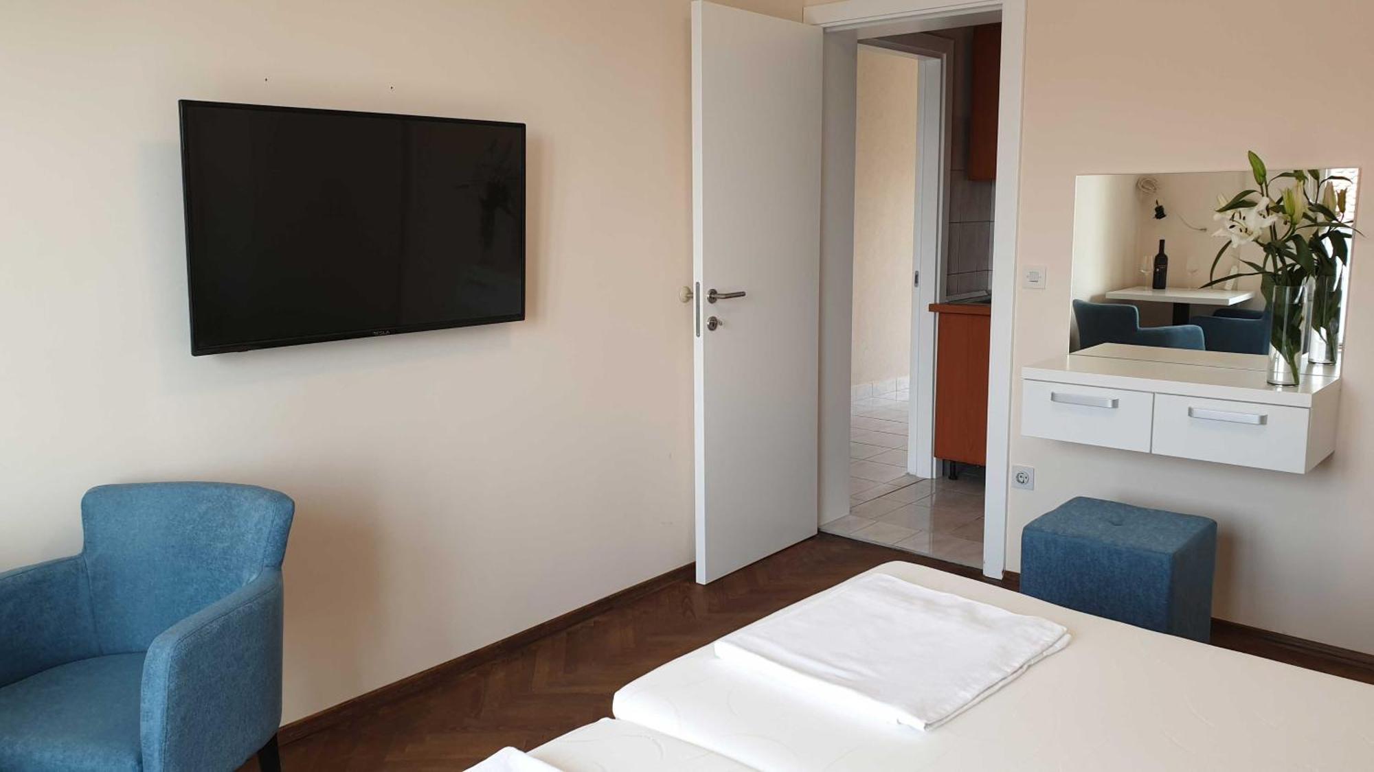 Apartments And Rooms With Parking Space Hvar - 15378 Hvar Town Chambre photo