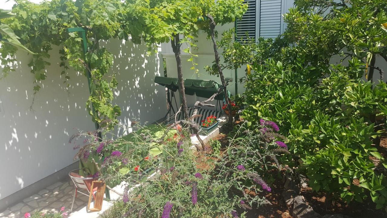 Apartments And Rooms With Parking Space Hvar - 15378 Hvar Town Extérieur photo